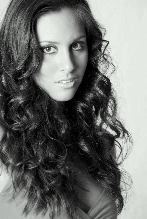 Are Miss u s virgin islands 2010 Miss u s virgin islands 2010 are not